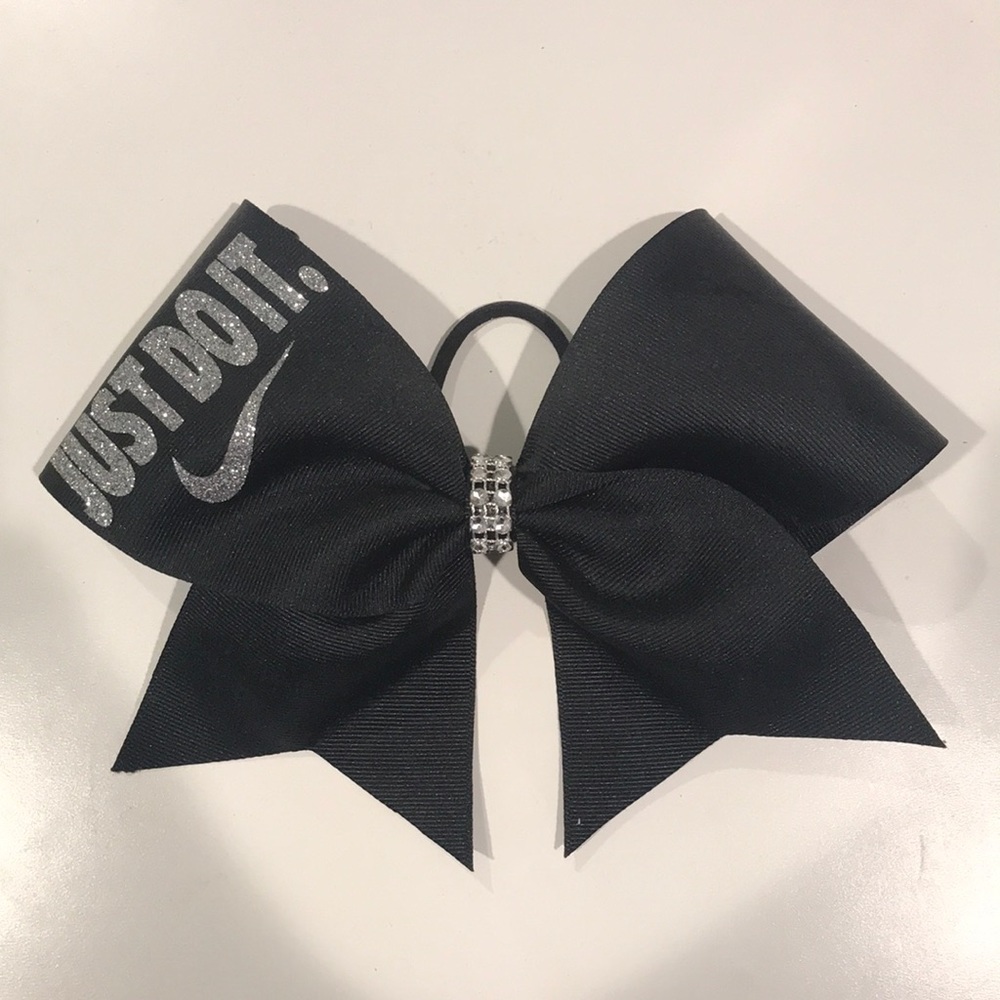 Cheer Bow